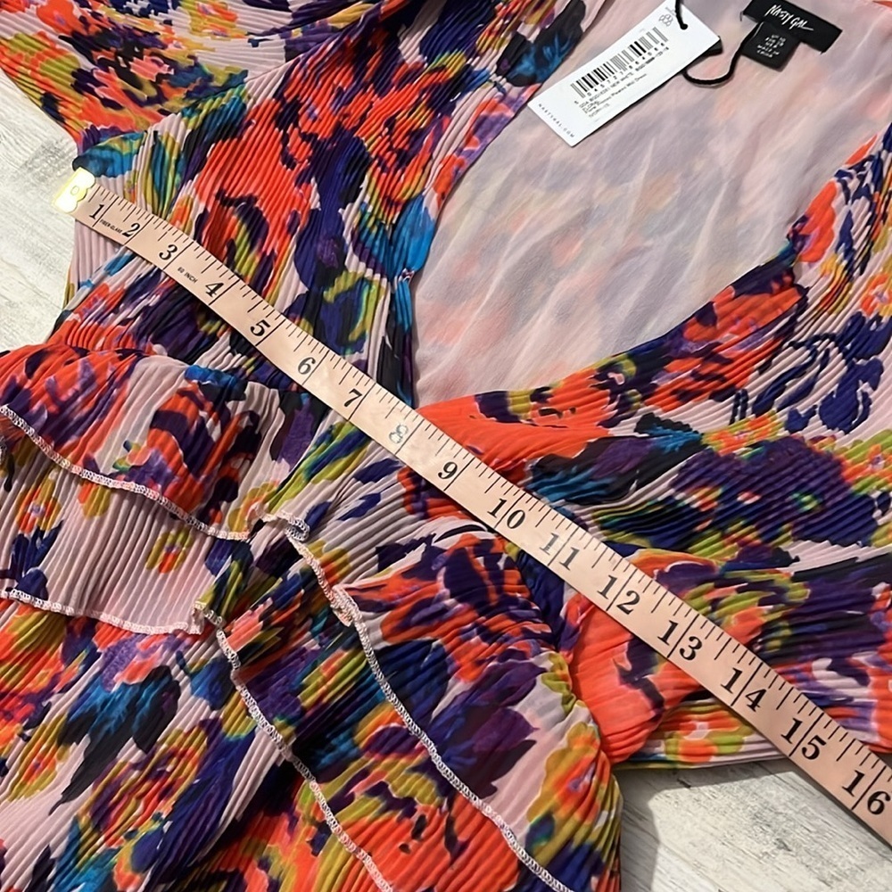 Nasty Gal Pleated Floral Maxi Dress Size 6. NWT - Picture 6 of 10